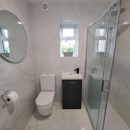 Διαμέρισμα One Bed Terenure Village 15min To Centre Δουβλίνο